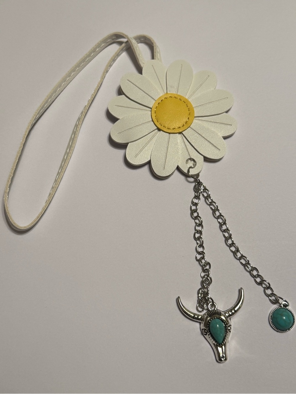 Boho Country Western Daisy Rear View Mirror Hanger/Purse Accessory